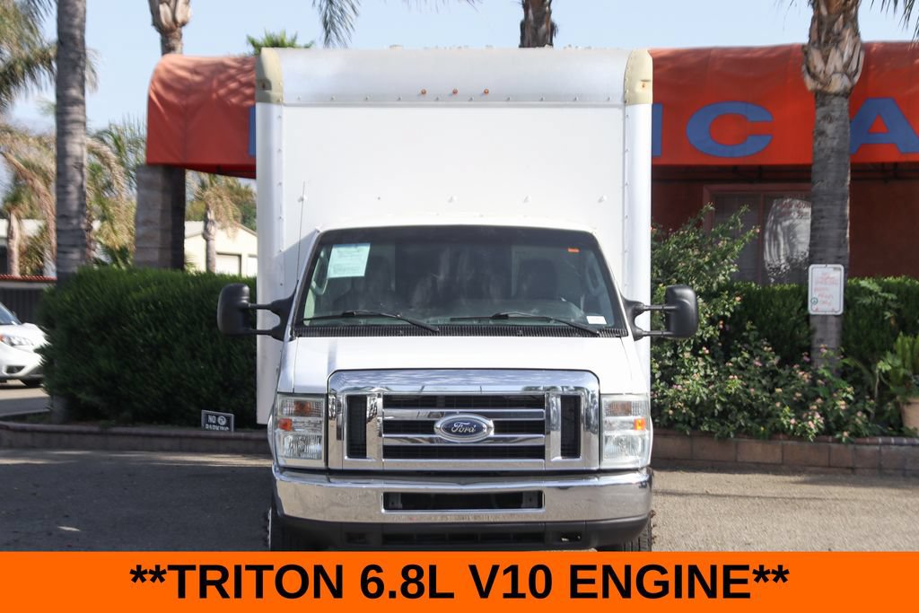 Used 2016 Ford E-450 and Econoline 450 Super Duty w/ Power Windows & Locks Group RWD image 3