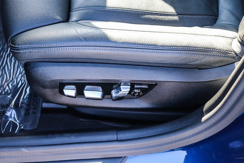 Used 2023 BMW M550i xDrive AWD/4WD image 26