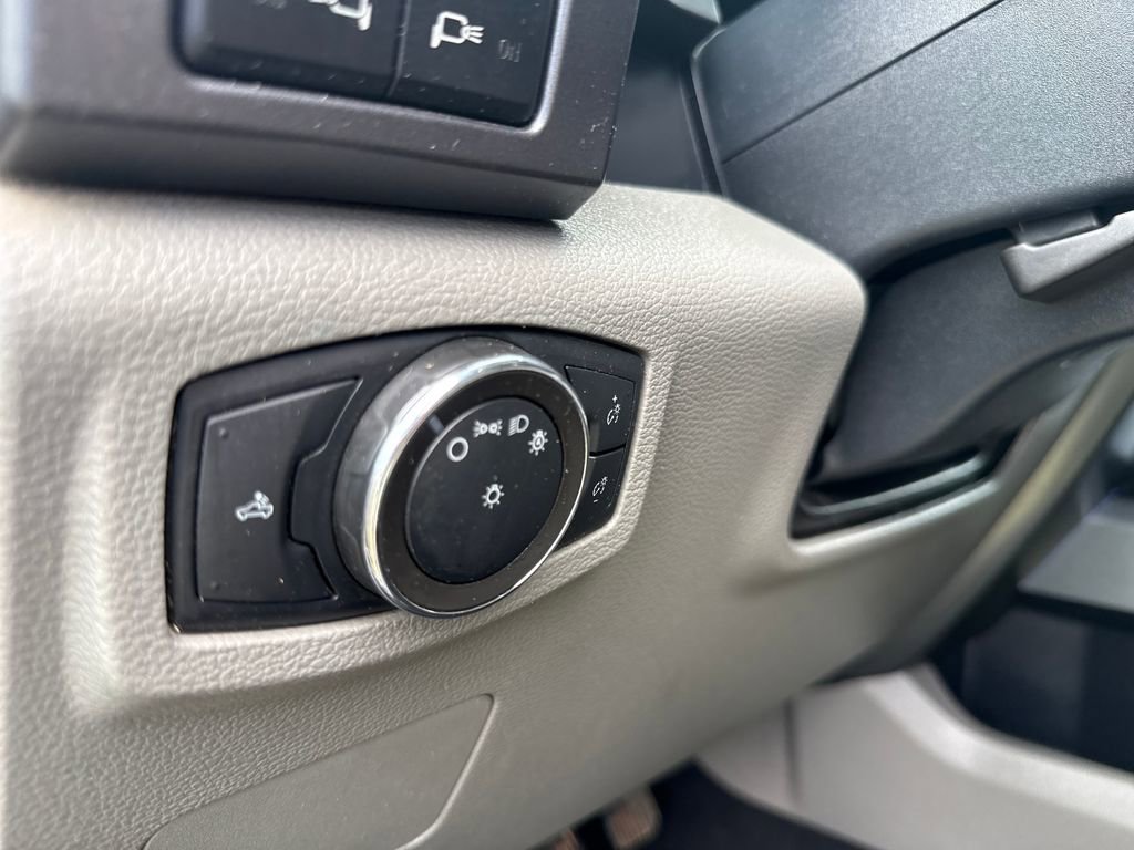 Used 2022 Ford F350 XLT image 15