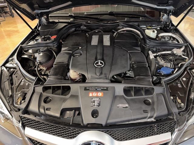 Used 2017 Mercedes-Benz E 400 4MATIC Coupe image 33