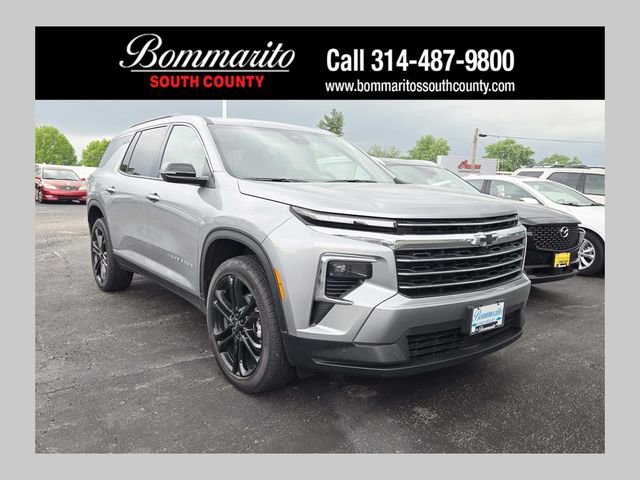 Used 2026 Chevrolet Traverse LT w/ LPO, Floor Liner Package AWD/4WD image 1