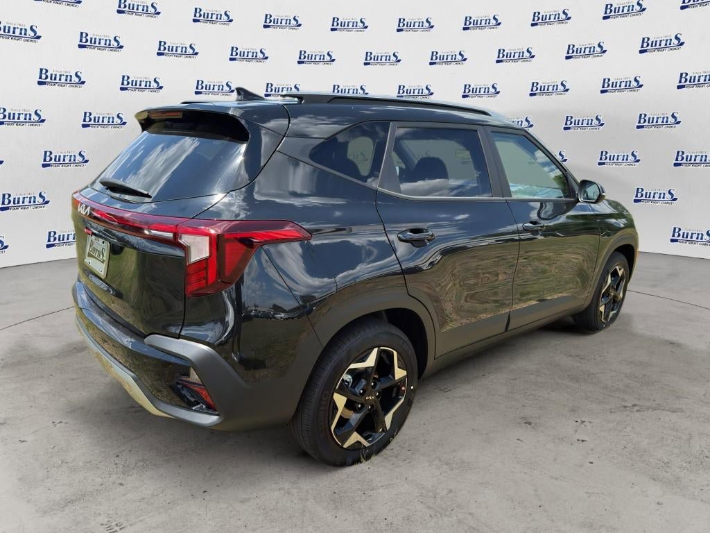 New 2026 Kia Seltos S FWD image 7