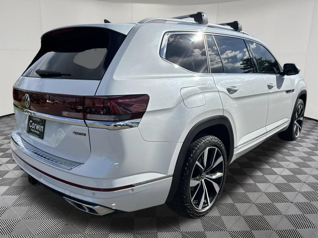 Used 2024 Volkswagen Atlas SEL Premium R-Line AWD/4WD image 8
