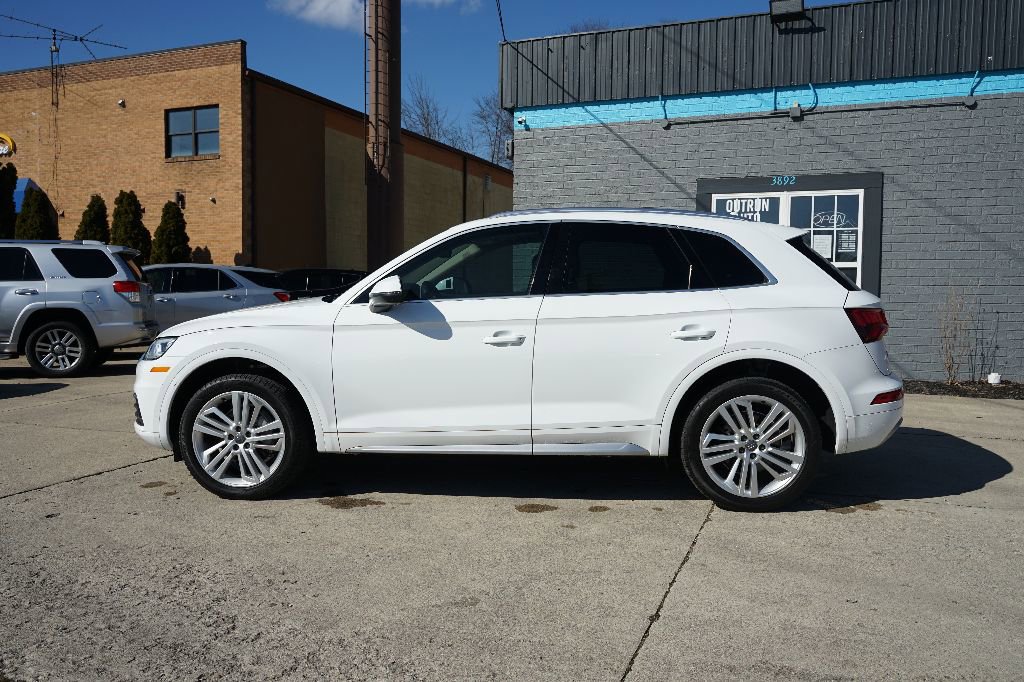 Used 2018 Audi Q5 2.0T Premium Plus w/ Premium Plus Package AWD/4WD image 7