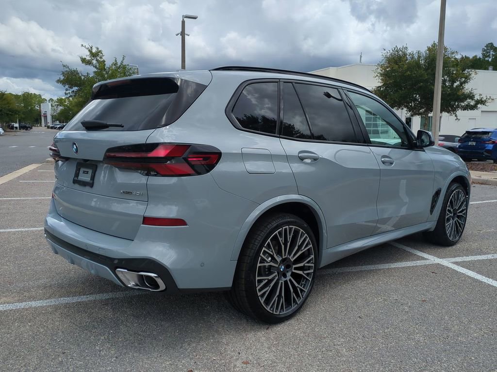 New 2026 BMW X5 xDrive40i w/ Executive Package image 5