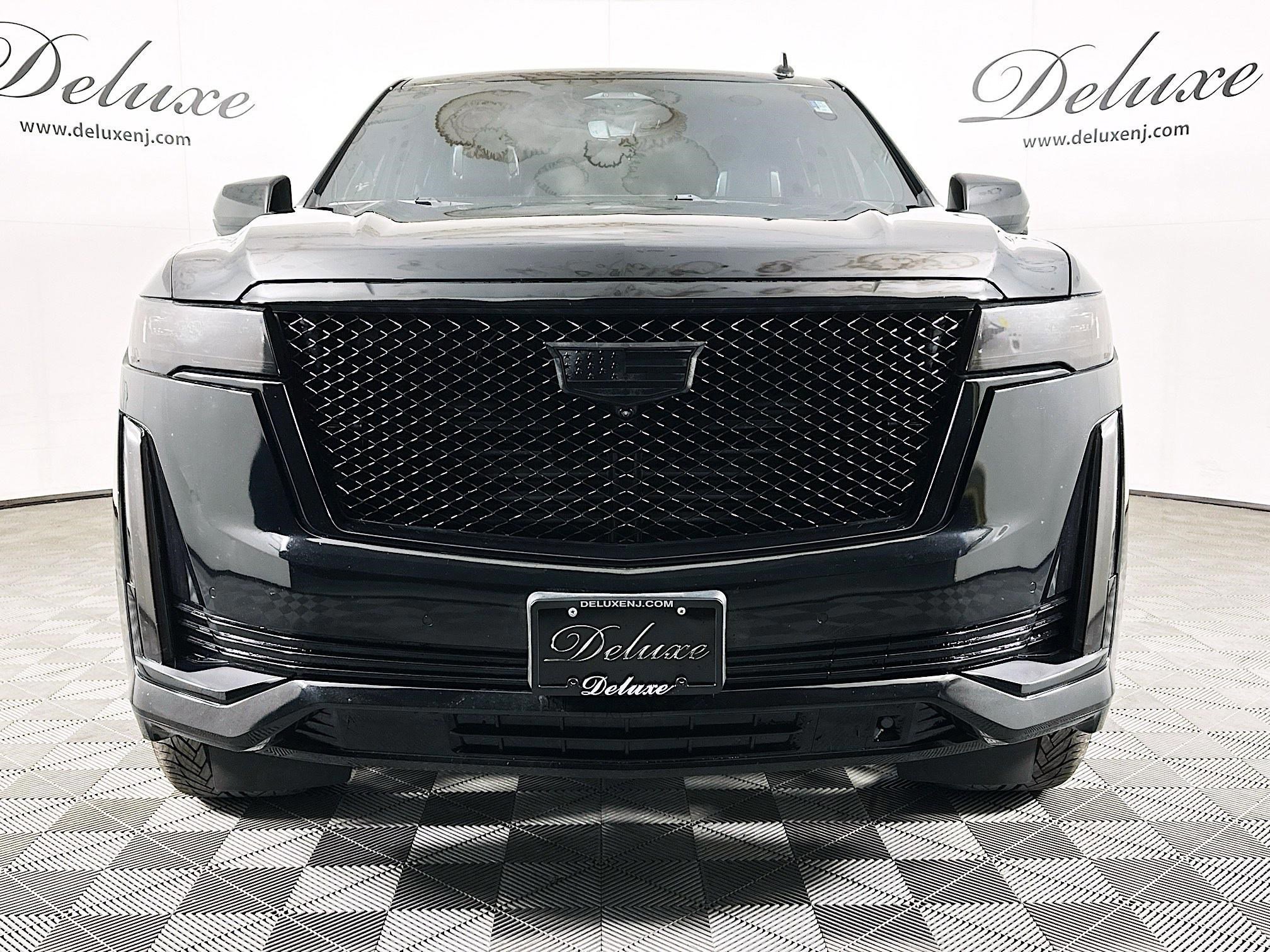 Used 2023 Cadillac Escalade Sport Platinum image 2