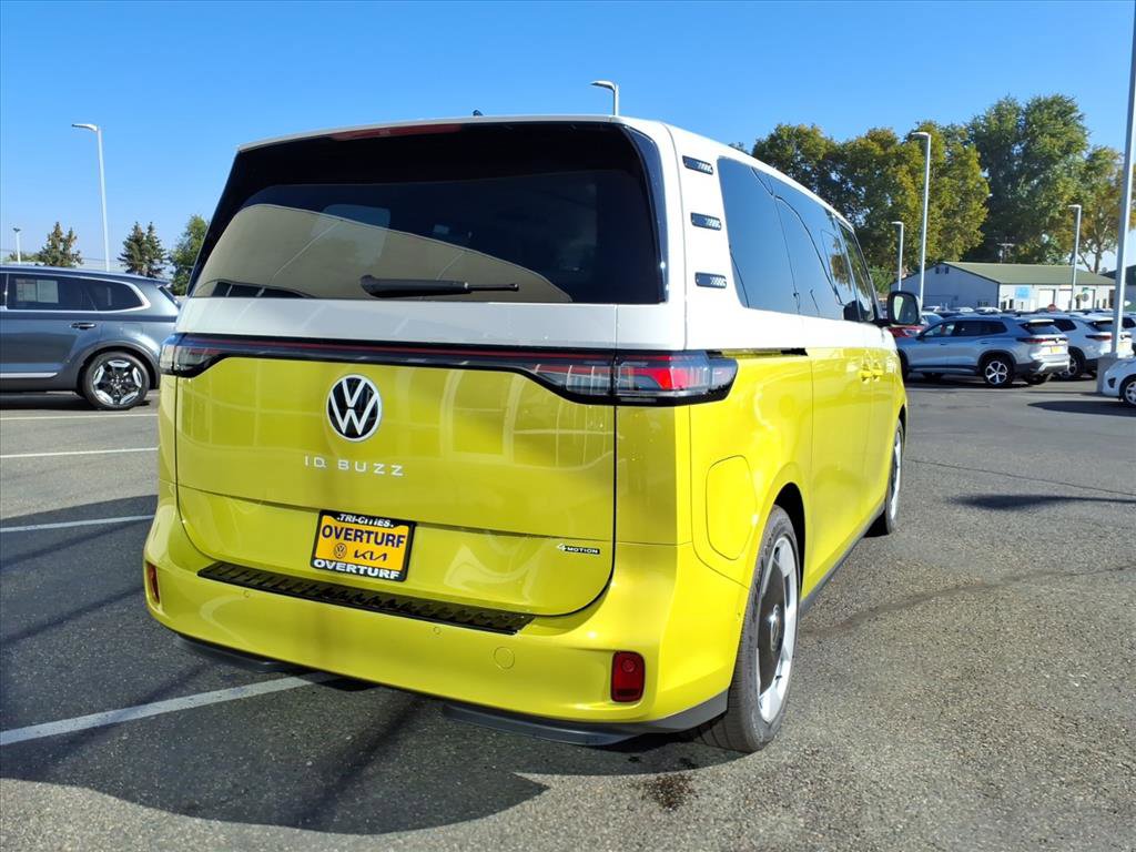 New 2025 Volkswagen ID. Buzz Pro S Plus image 4