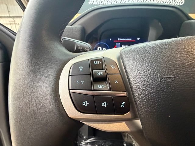 Used 2025 Ford Explorer Active w/ Active Comfort Package AWD/4WD image 26