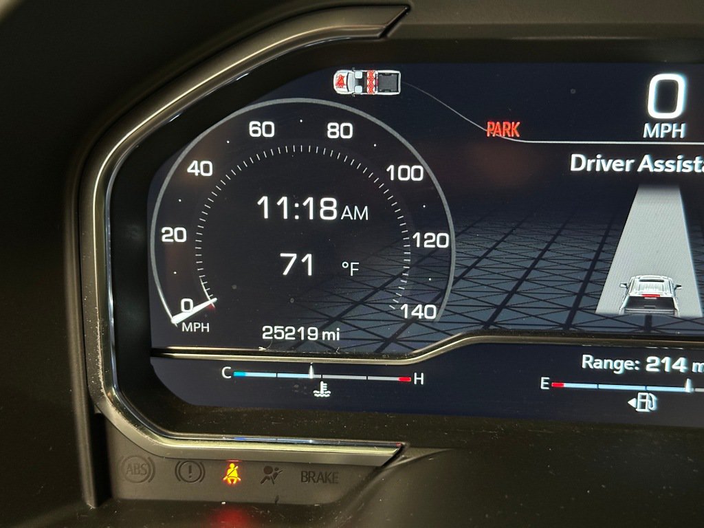 Used 2024 GMC Sierra 1500 AT4 w/ Technology Package AWD/4WD image 3