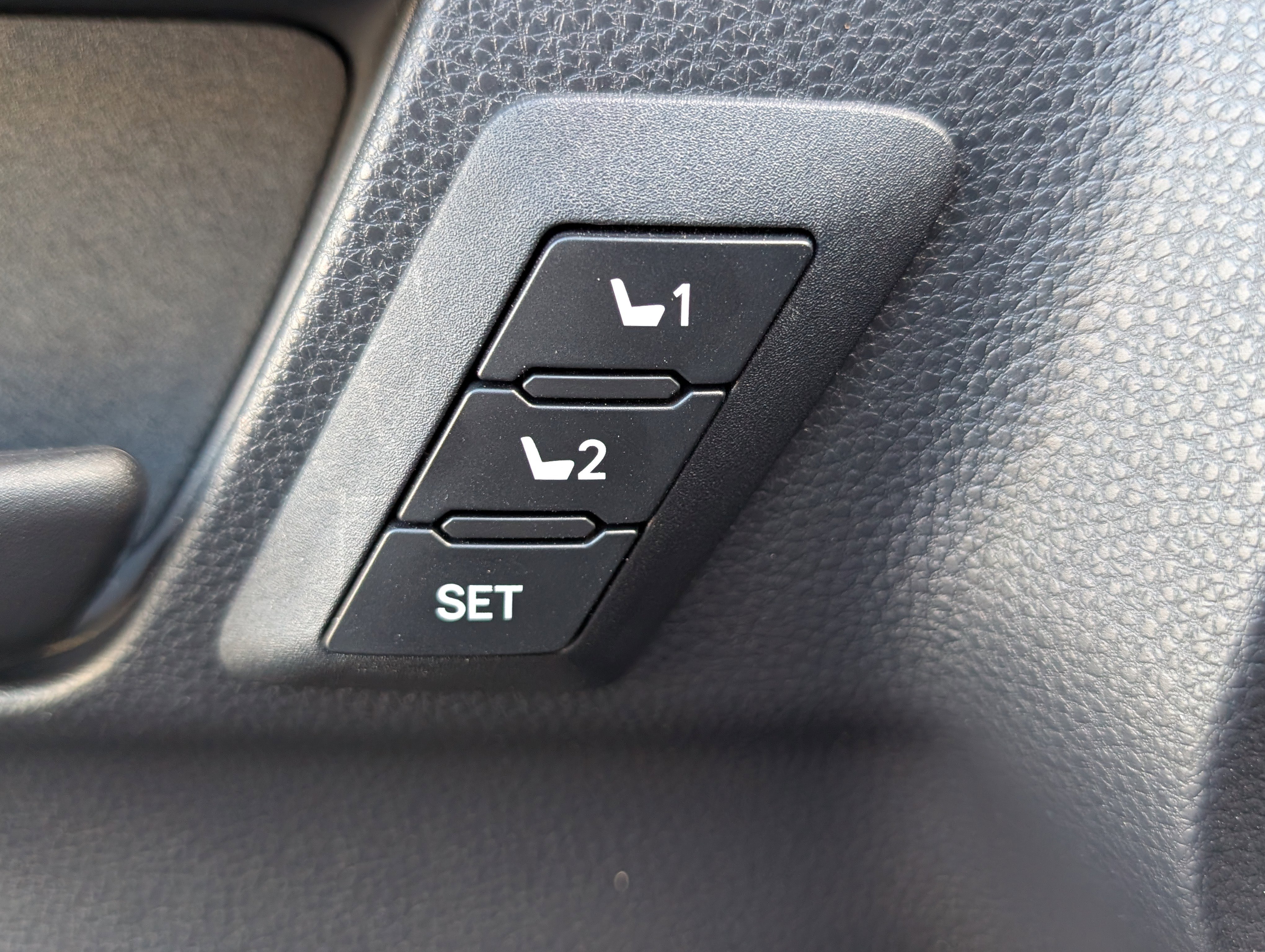 Used 2025 Toyota 4Runner Trailhunter image 20