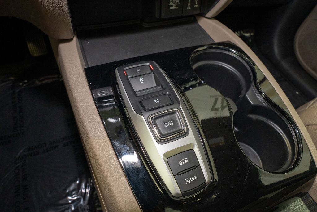 Used 2017 Honda Pilot Elite image 24