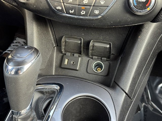 Used 2018 Chevrolet Cruze LT image 14