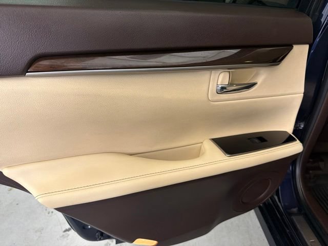 Used 2018 Lexus ES 350 w/ Luxury Package w/Wood Trim FWD image 13