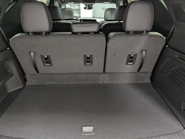 New 2026 Chevrolet Traverse LT image 16