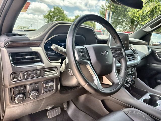 Certified 2024 Chevrolet Suburban Z71 w/ Luxury Package AWD/4WD image 10