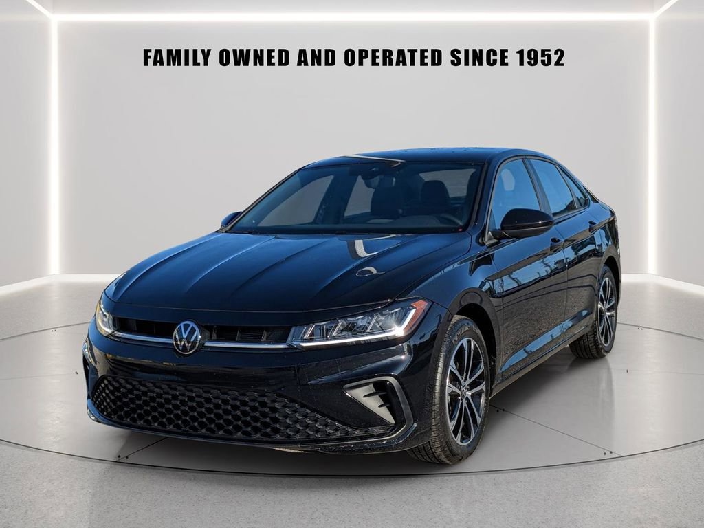 Used 2025 Volkswagen Jetta Sport image 2