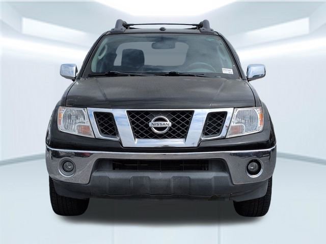 Used 2011 Nissan Frontier SL w/ Moonroof Pkg image 14