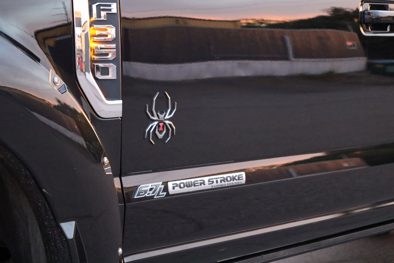 Used 2021 Ford F350 Lariat w/ Lariat Ultimate Package image 16