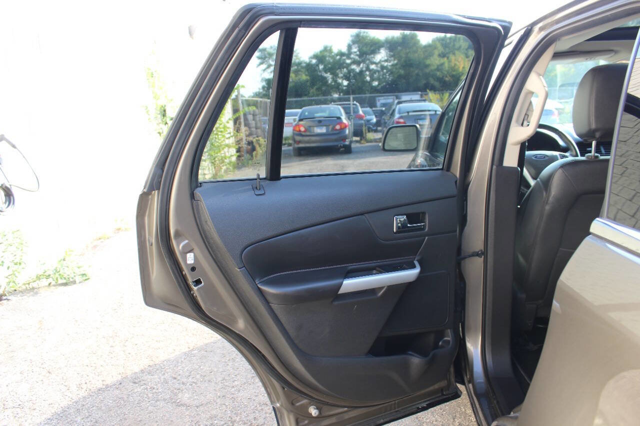 Used 2013 Ford Edge Limited image 14
