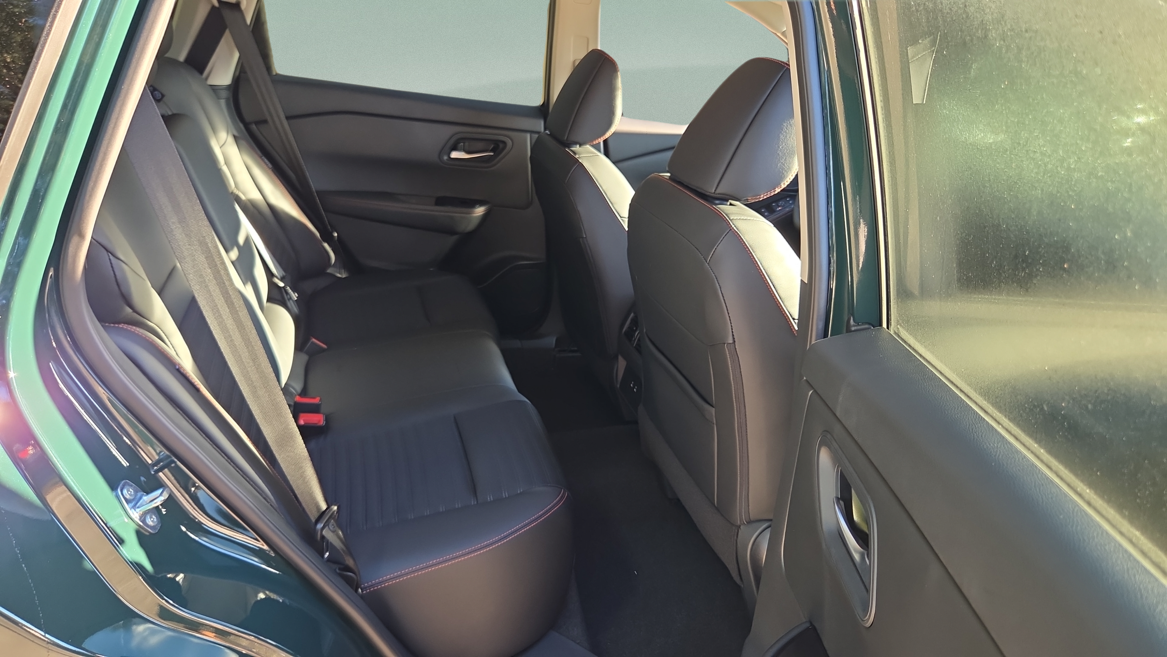 New 2026 Nissan Rogue SV AWD/4WD image 17