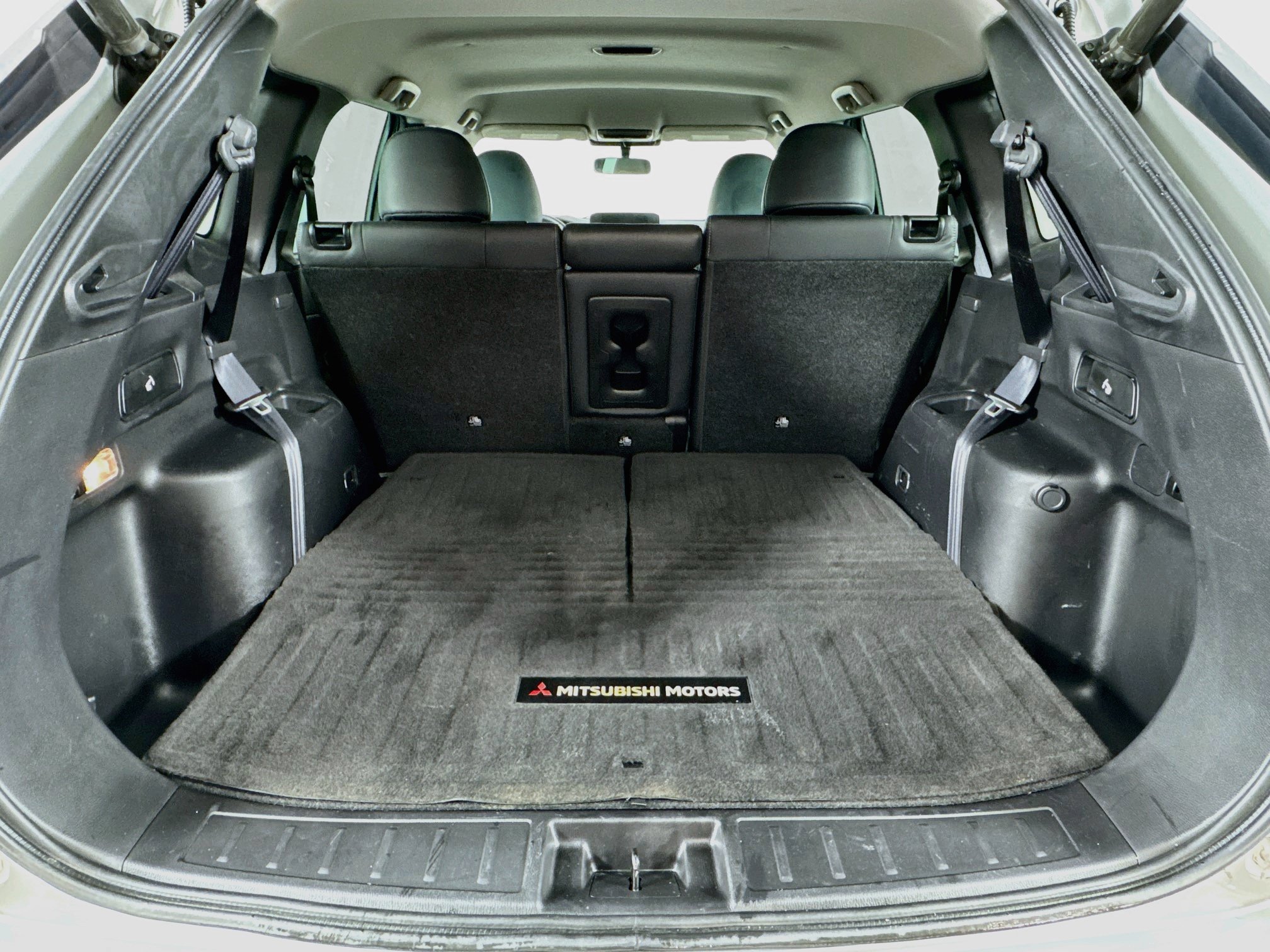 Used 2022 Mitsubishi Outlander SEL Black Edition FWD image 26