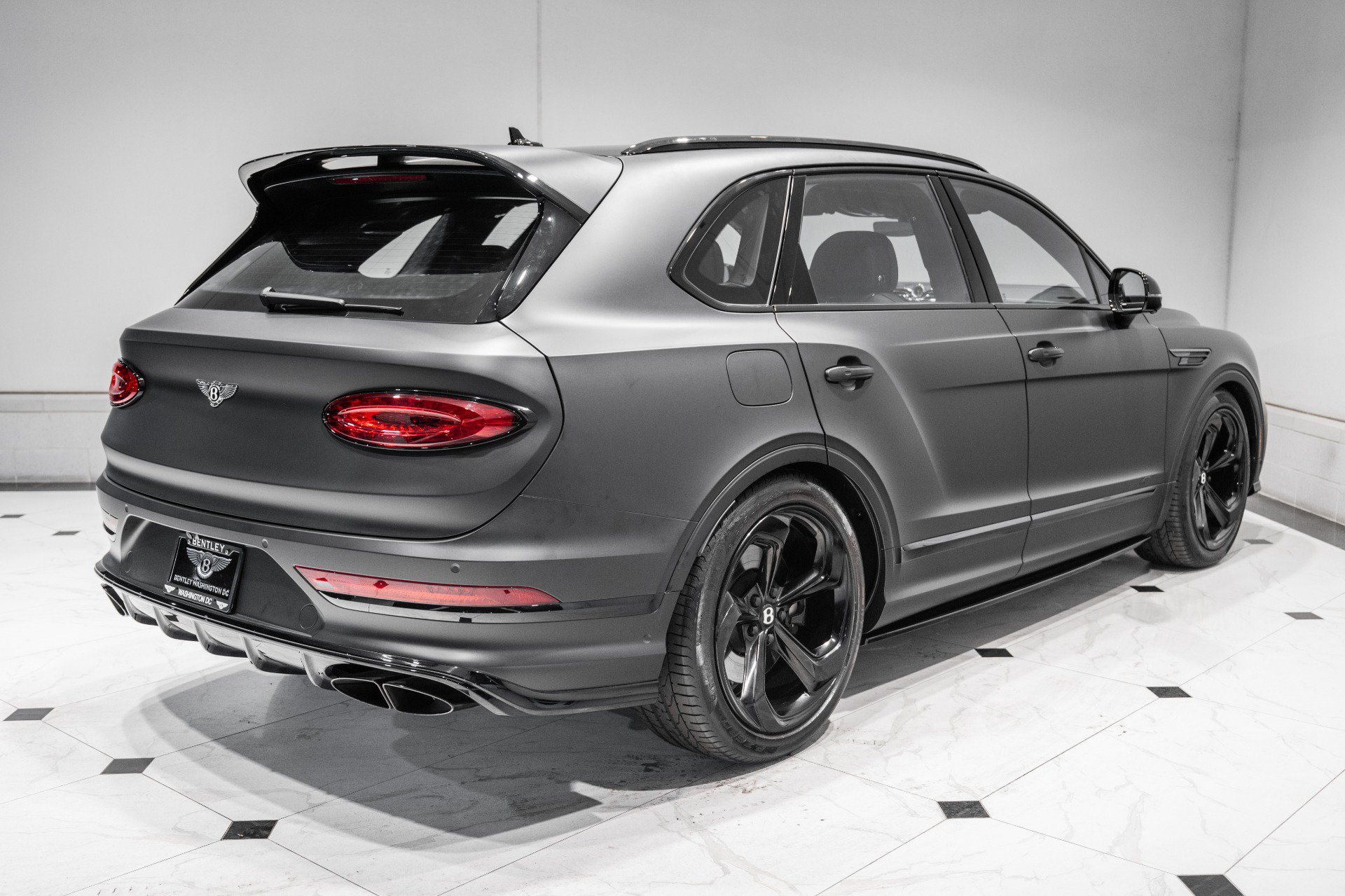 New 2024 Bentley Bentayga AWD/4WD image 11