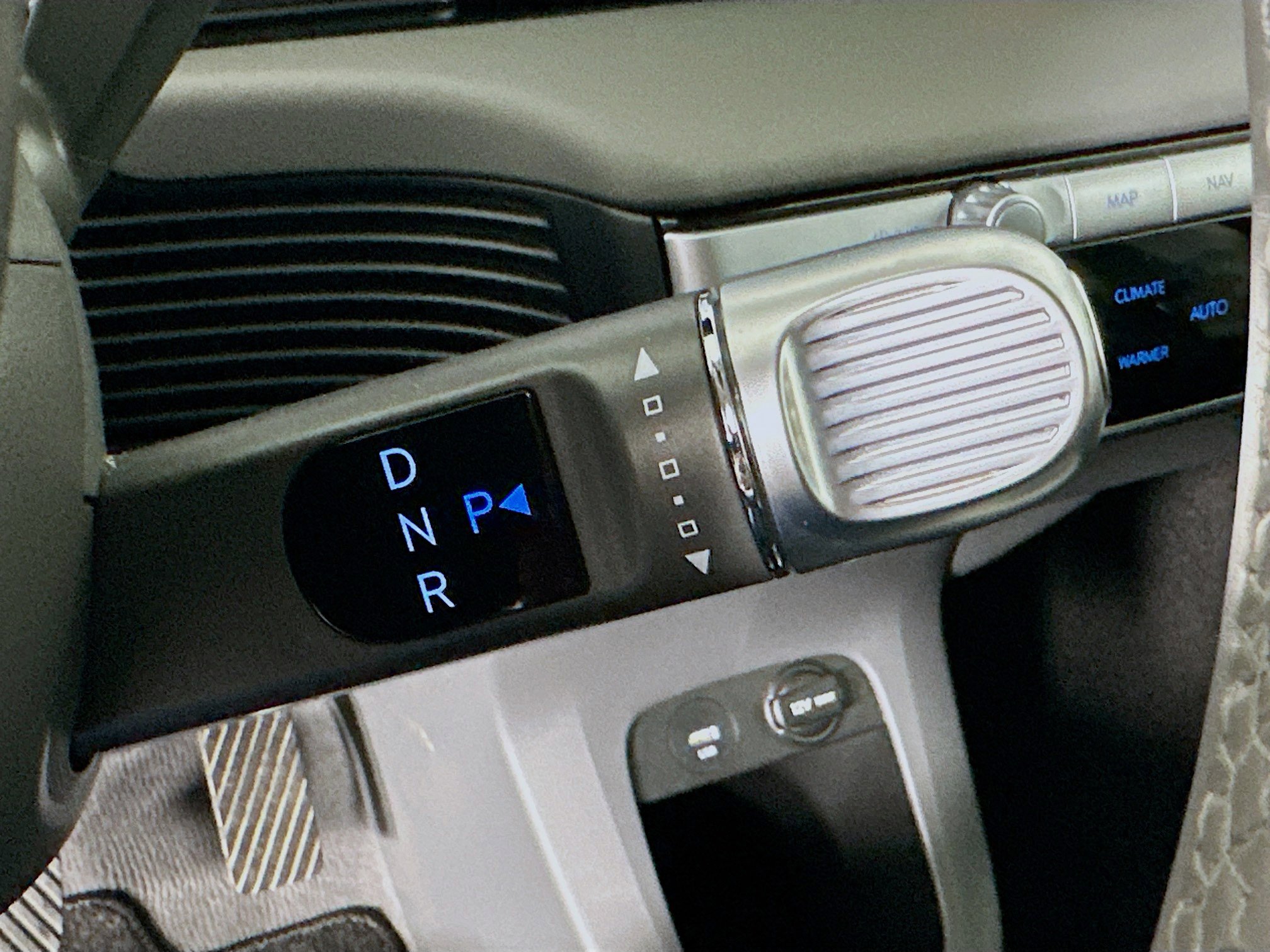 Used 2024 Hyundai Ioniq 5 SEL image 25