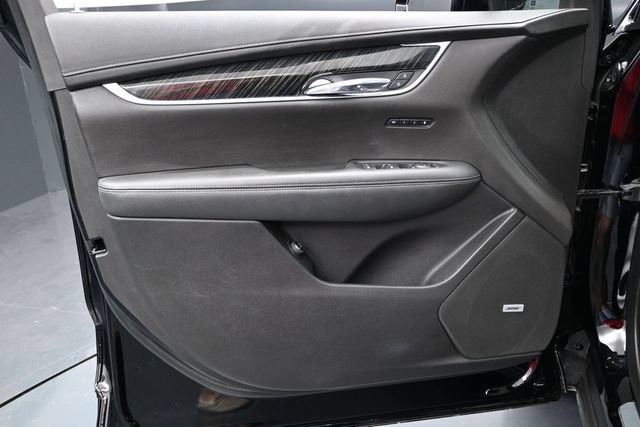 Used 2020 Cadillac XT6 Premium Luxury FWD image 24