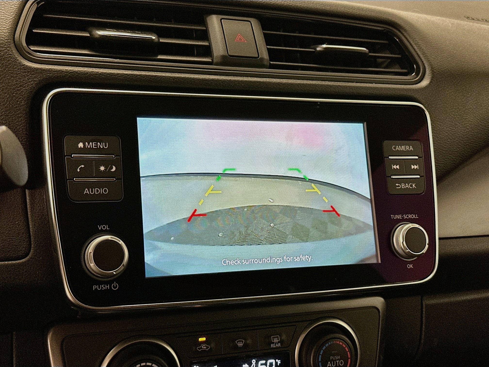Used 2025 Nissan Leaf S FWD image 22
