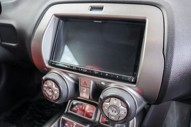 Used 2010 Chevrolet Camaro SS RWD image 46