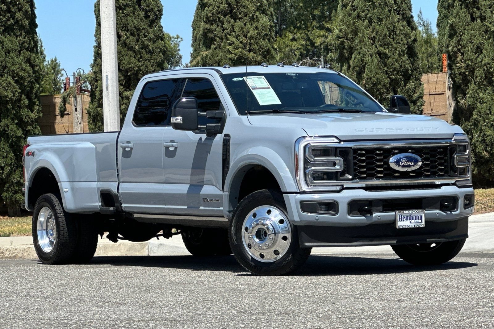 Used 2025 Ford F450 Platinum AWD/4WD video 2