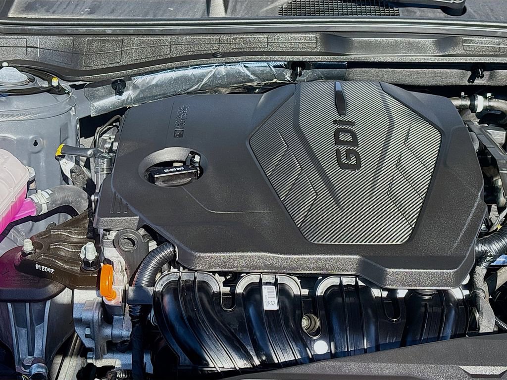 Certified 2025 Hyundai Sonata SE image 28