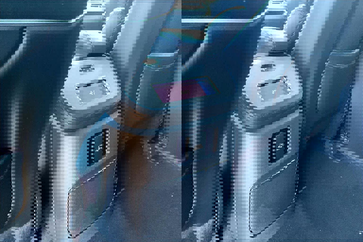 New 2025 Lincoln Navigator L Reserve w/ Jet Appearance Package image 18