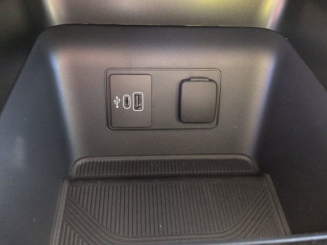 New 2026 Ford Explorer Active RWD image 24