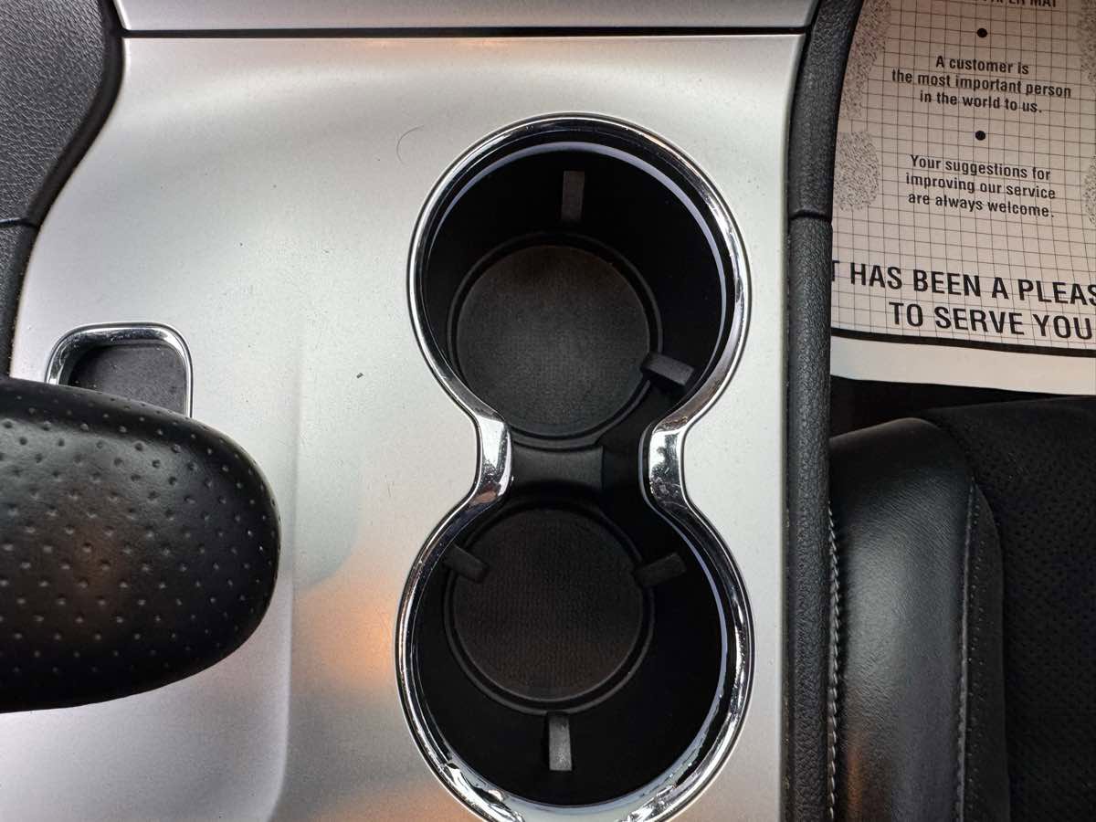 Used 2015 Jeep Grand Cherokee SRT w/ Luxury Group II AWD/4WD image 20