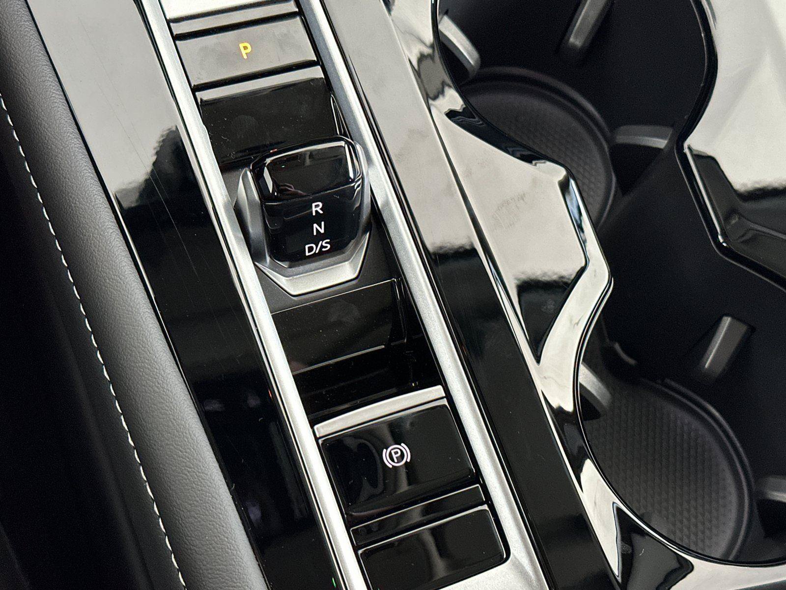 New 2026 Volkswagen Atlas SE AWD/4WD image 21