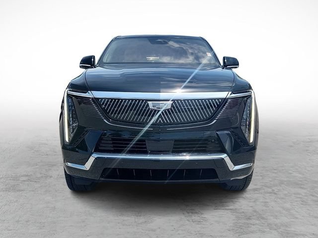Certified 2025 Cadillac Escalade IQ Luxury 2 AWD/4WD image 2