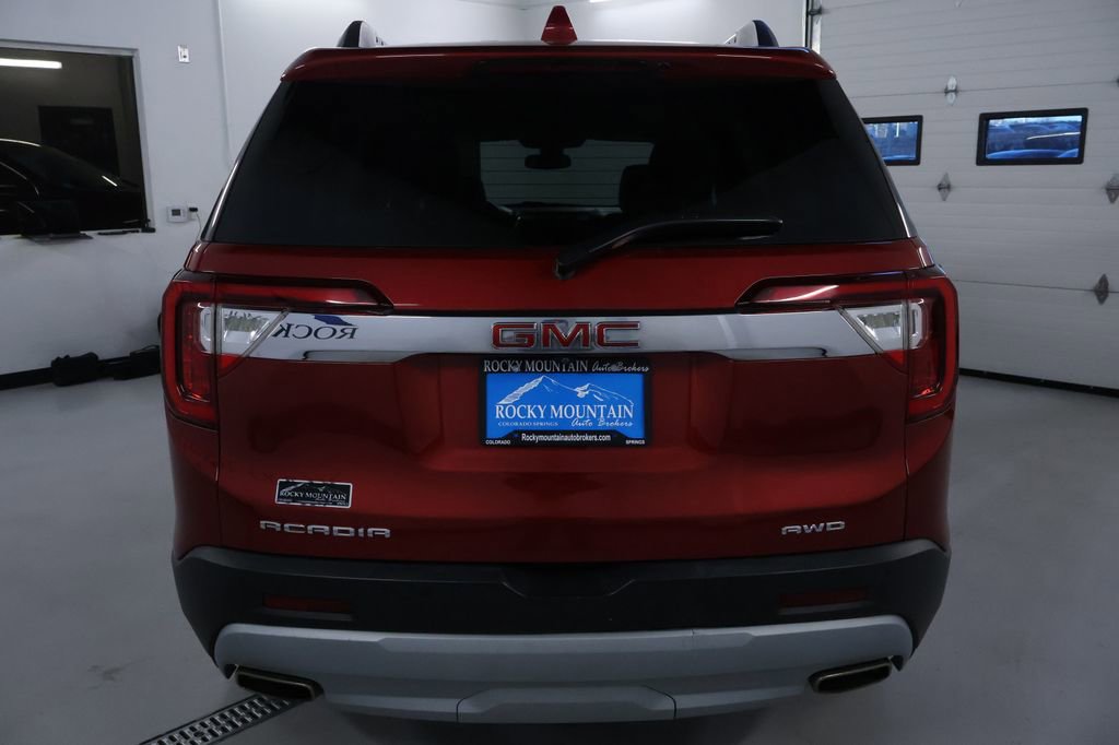 Used 2021 GMC Acadia SLT w/ LPO, Floor Liner Package image 6