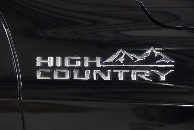 Used 2023 Chevrolet Tahoe High Country AWD/4WD image 14