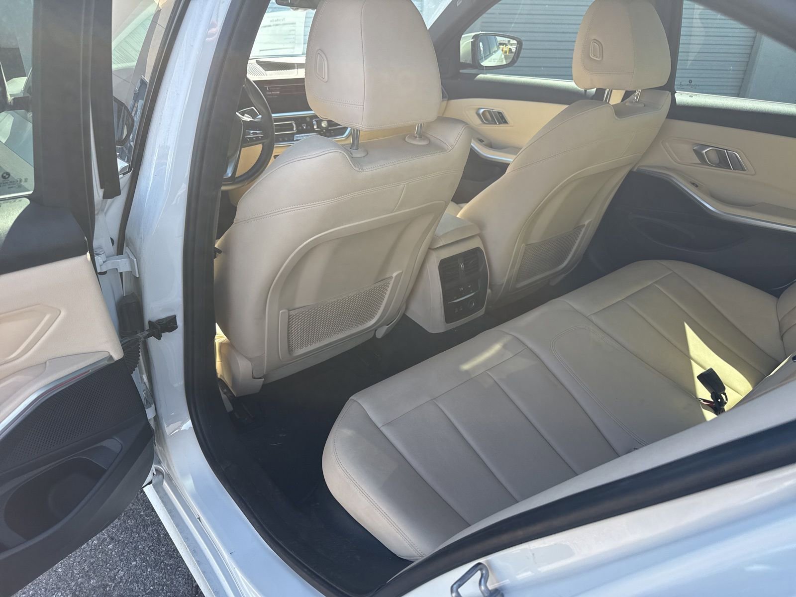 Used 2020 BMW 330i Sedan w/ Driving Assistance Package image 16