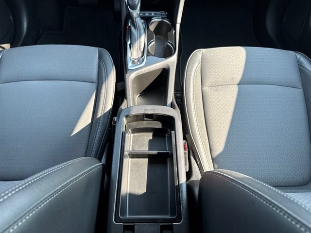 Used 2021 Buick Encore GX Preferred w/ Sport Touring Package AWD/4WD image 21