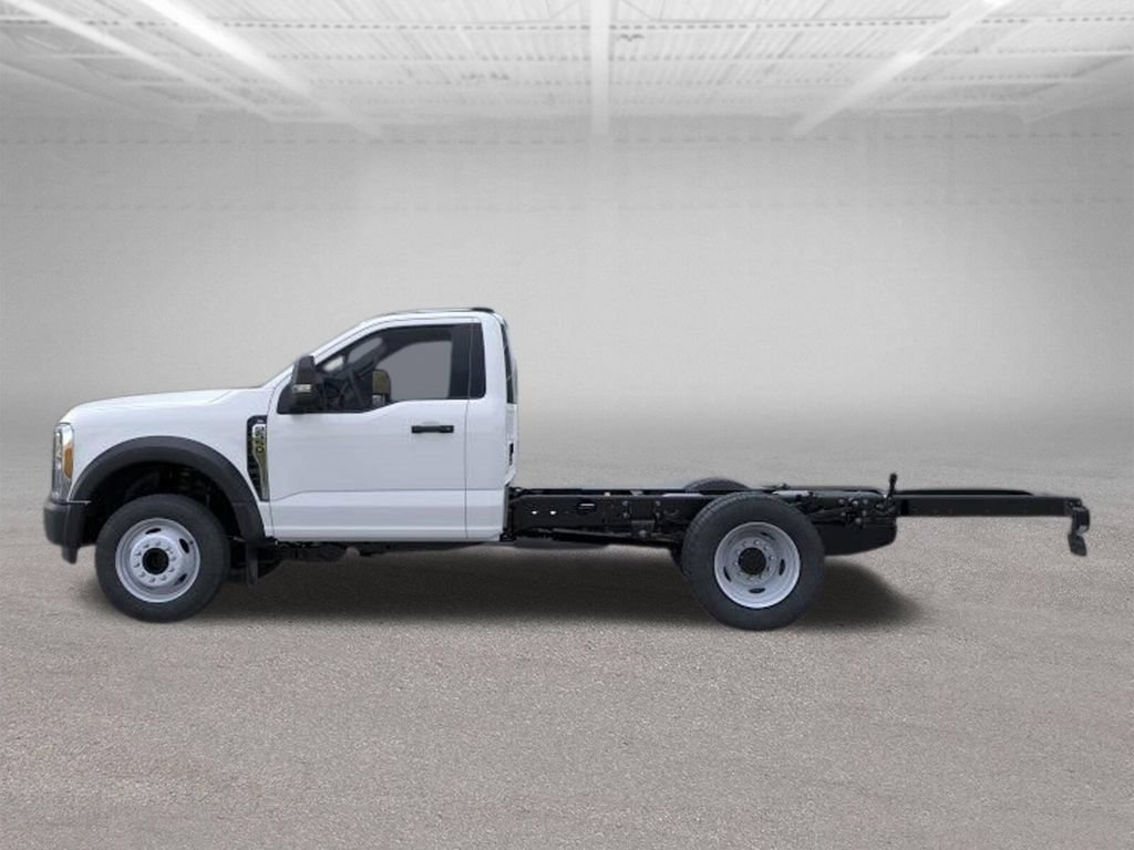 New 2026 Ford F550 2WD Regular Cab Super Duty w/ Snow Plow Prep Package image 6