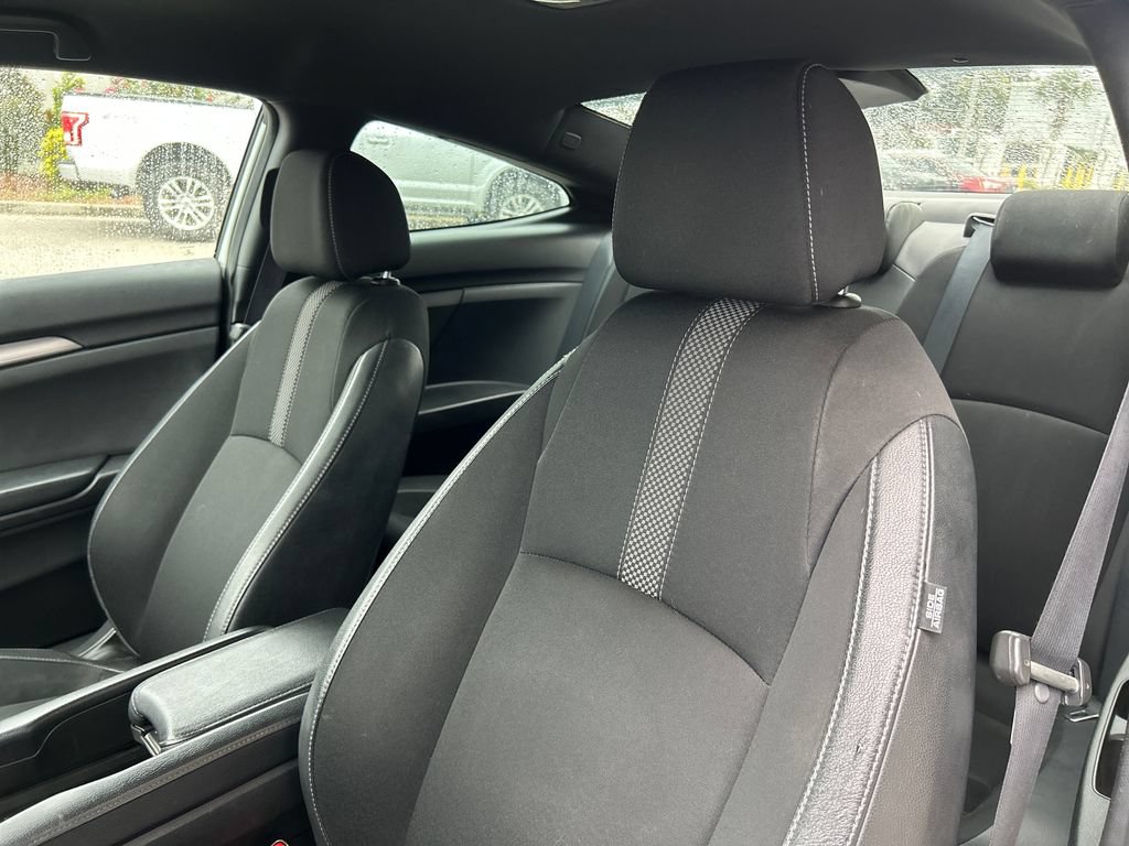 Used 2019 Honda Civic Sport image 9