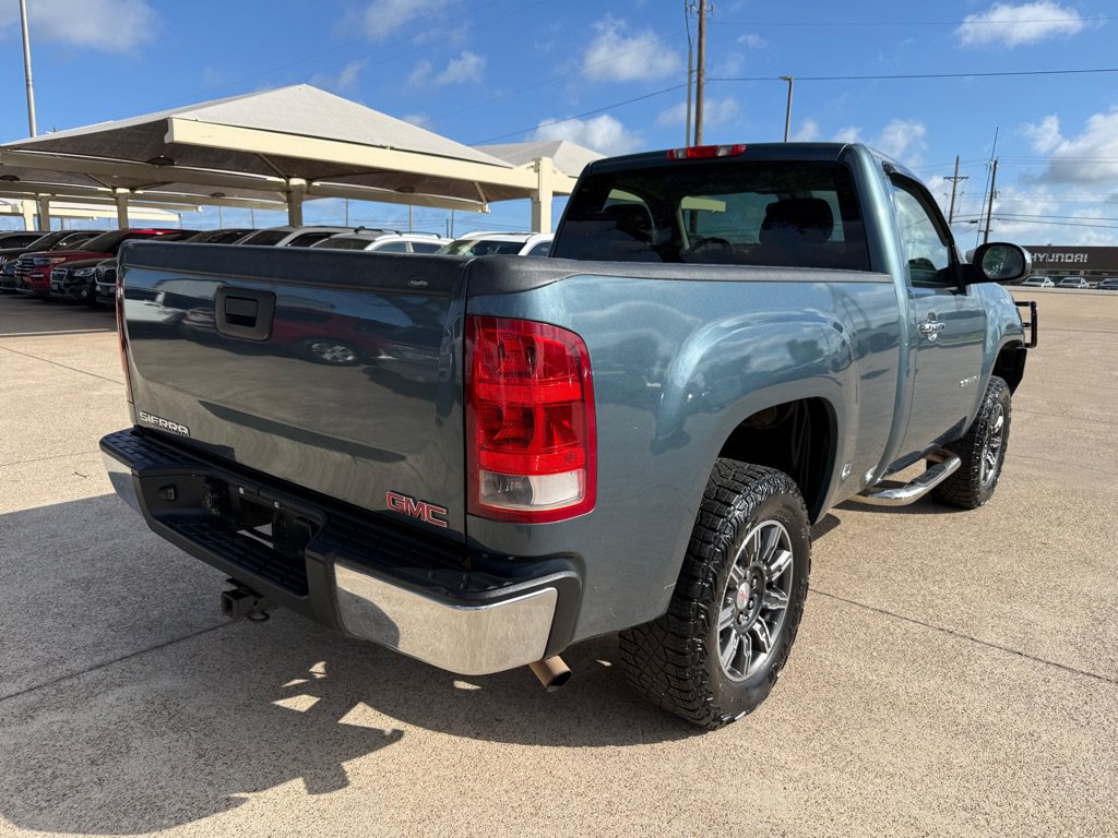 Used 2008 GMC Sierra 1500 W/T w/ SL Package RWD image 7
