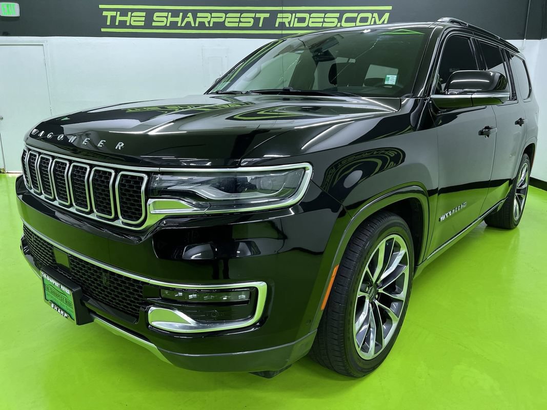 Used 2022 Jeep Wagoneer Series III w/ Premium Group I AWD/4WD image 5