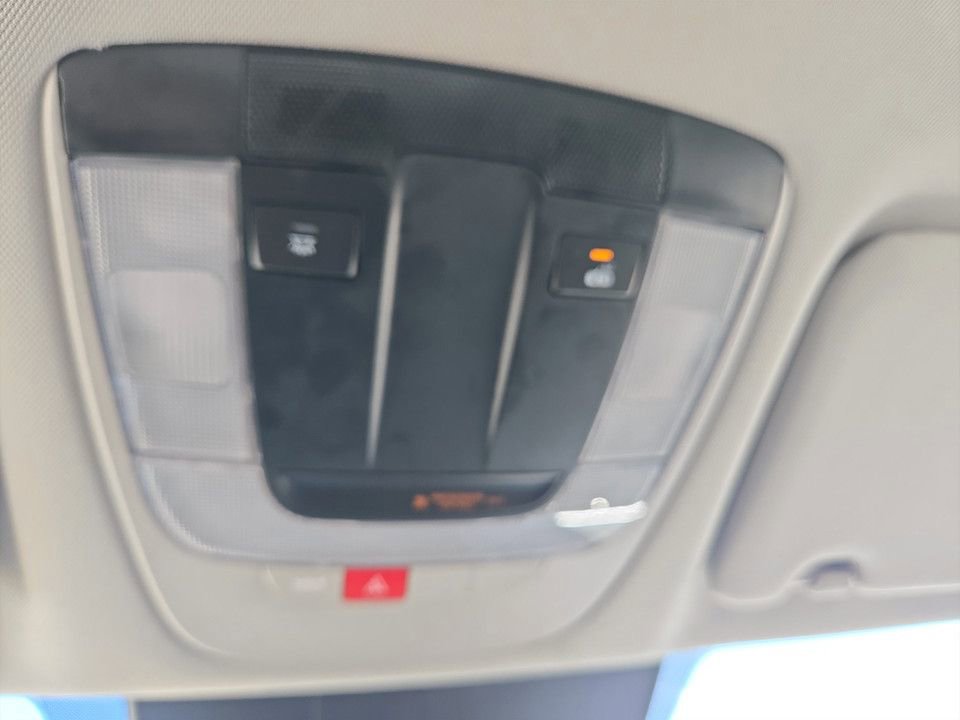 Used 2025 Kia K5 LXS FWD image 23