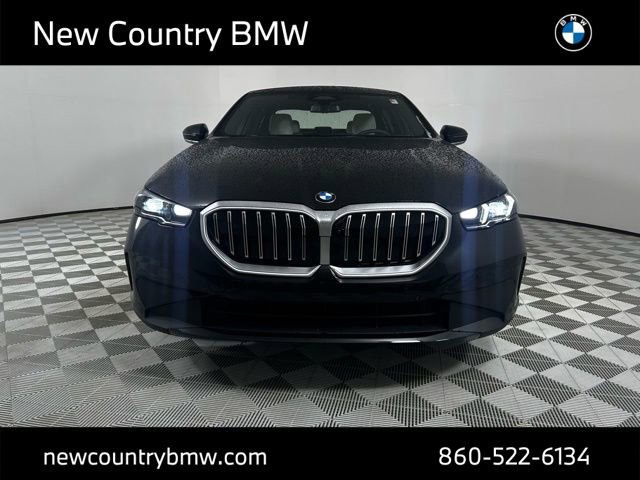 New 2026 BMW 540i xDrive w/ Executive Package image 2