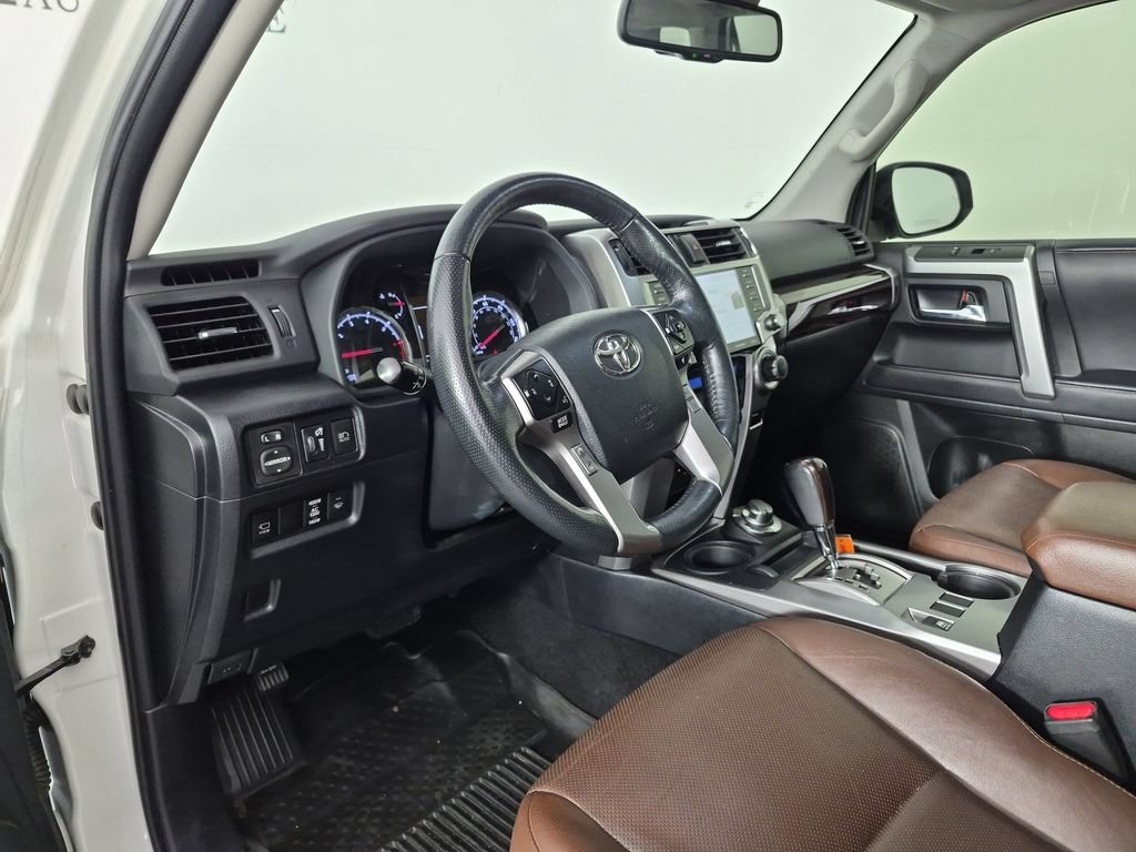 Used 2023 Toyota 4Runner Limited AWD/4WD image 17