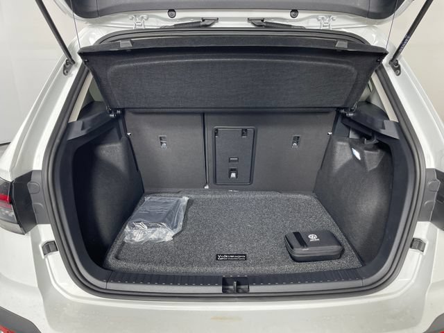 New 2026 Volkswagen Taos SEL AWD/4WD image 7