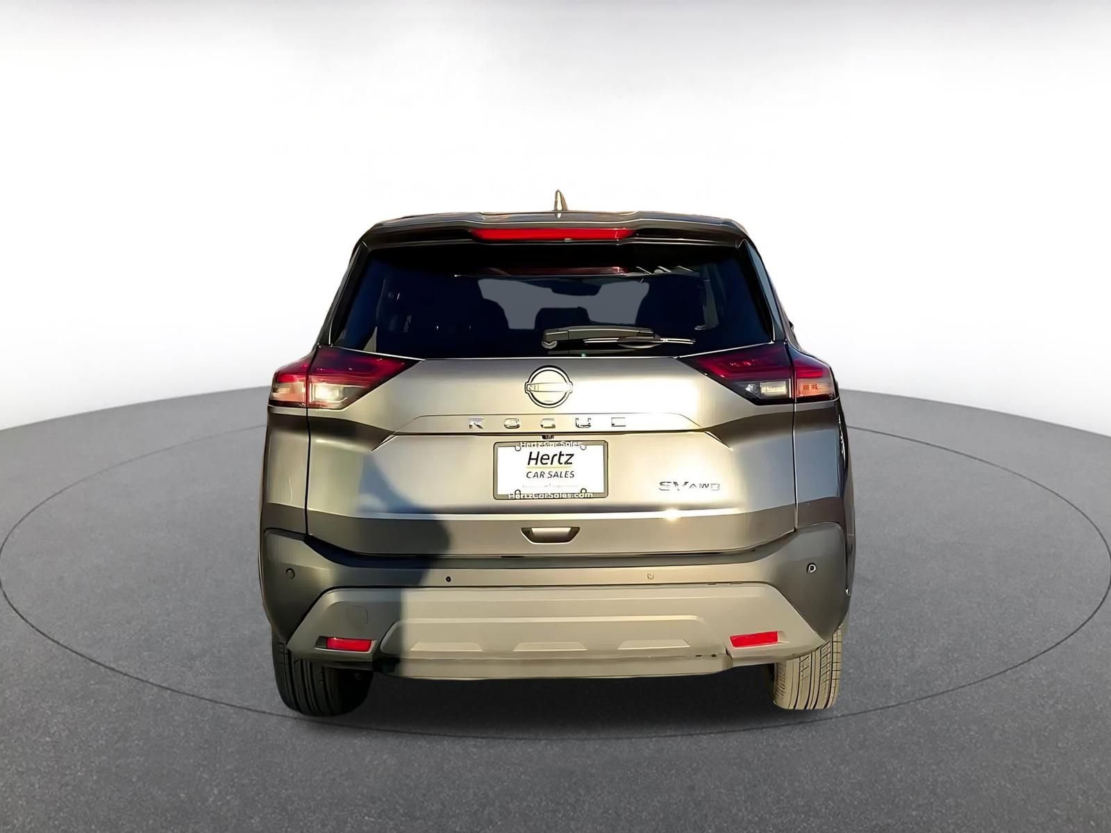 Used 2023 Nissan Rogue SV image 12